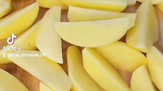 Картошка по деревенски