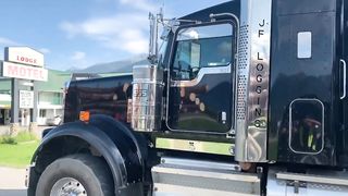 JF 555 with Shane Sadegur in Mcbride2023