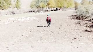Child walking staly