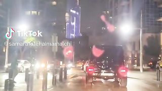 Dubai  enjoy  biliding