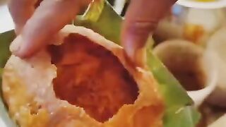 Food vlog