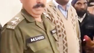 مرغوں کی لڑائی کروانے والے آستانہ پنجاب پولیس پر موجود تسلی بخش علاج جاری