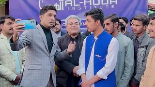 پاکستان میں ڈالر کیسے کمائے جاتے ھے