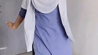 DANCE VIRAL