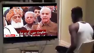 Hukomat me Ane se pehle or bad me