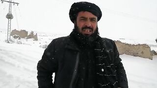 Chaman snowfall people demanding help from the government