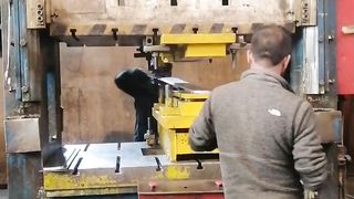 200 ton pres