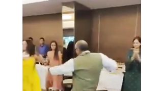 Old man dance