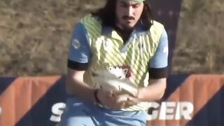Cricket say jo pyar karta hu subscribe kar dain