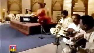 Teri Surat Nigahon May Phiriti Rahe Ghazal |