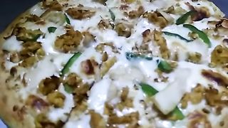 Mali Boti Pizza for Pizza best In karachi