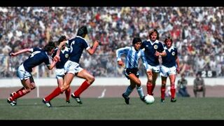 Top 5 Dribblers Ever in Football History