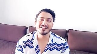 Crush ke saamne Insult????????#comedy #funny #shots