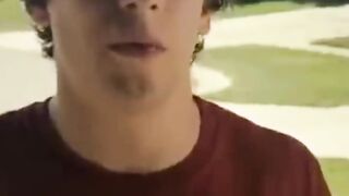 Smartest Pizza Delivery Guy Ever!? ????????