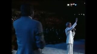 Very very PowerFull prayer to Benny hinn