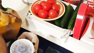 У людей нет радости в пределах