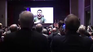 Ось так зустрічають нашого ПРЕЗИДЕНТА