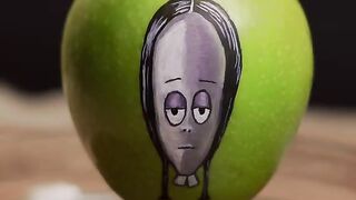 funny apple video Залипательное видео с яблоком