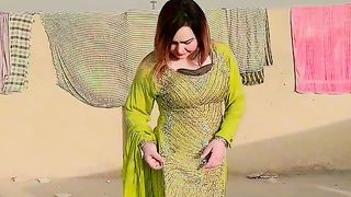 کیا ایکٹنگ ہے لڑکی کی ویڈیو پوری دیکھیں