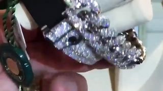 Wow awesome watch ⌚