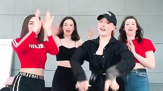 dikorneli dance