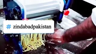 Choumain Nuddell making