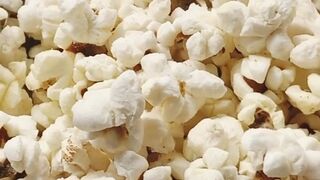 How in Homemade Stovetop Popcorn