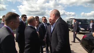 Putin buys Erdogan ice cream, shows off new Su-57 fighter jet during visit to Russia