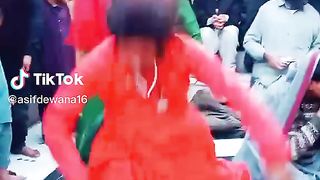 Aunty full masti damal