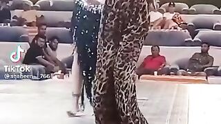 Hot belly dance  enjoy  full masti