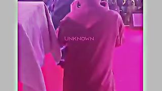 কি dancer re ভাই