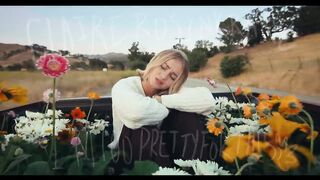 Claire Rosinkranz - i'm too pretty for this