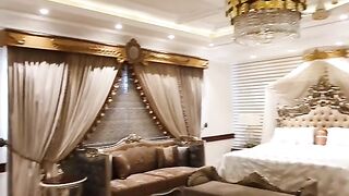 Luxurious bedroom