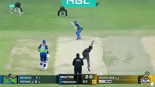 1st innings and Peshawar vs multan