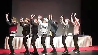 Bts cute dance