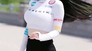 Beatufil Girls.