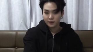 Suga ♡<3♡