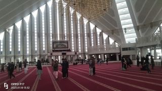 Fasail Masjid ky undrooni manazir