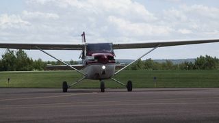 Red Cessa 172 Skyhawk 2 Taking Of