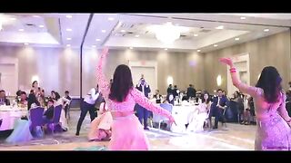 Barso re mega & London London Thumakda dance