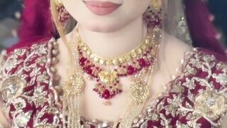 Look at the beauty she looks stunning bride????