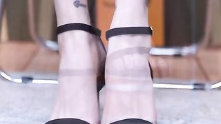 10 High Heel Hacks Every Fashionista Needs to Know