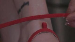 High Heels vs. Flats: The Ultimate Fashion Debate