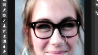 How to change glasses color in photoshop