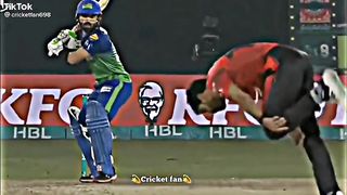 Haris rauf throw the ball in back side