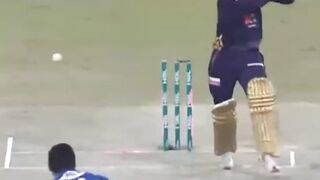 Aleem Dar Makes Fun With Dahani