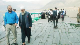 Famous Kashmir dall jheel