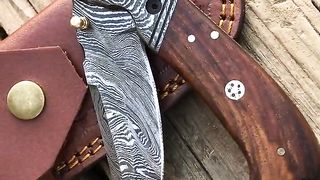 Damascus Folding Knife Handmade Damascus Steel Folding Knive Pocket Knife for Men Women Groomsmen Gift Camping Knife Gift for Him EDC Knife