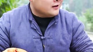mukbang_ Let's see how Song Song and Er Mao make