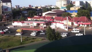 Момент-взрыва-автозаправки-на-троллейбус_242.